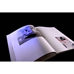 Kai Semor - Neonrot Buch